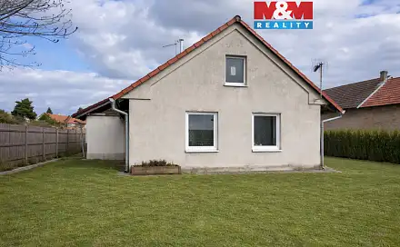 Prodej domu 65 m² s pozemkem 697 m², Krakovany - Božec, okres Kolín