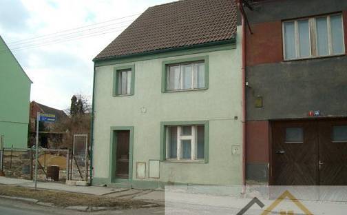 Prodej domu 92 m² s pozemkem 372 m², Čsl. armády, Nové Strašecí, okres Rakovník