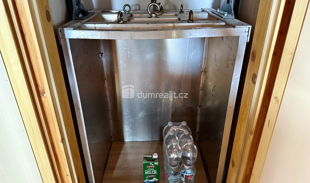 Prodej domu 300 m² s pozemkem 1 292 m², Železná Ruda – náhled fotky 39