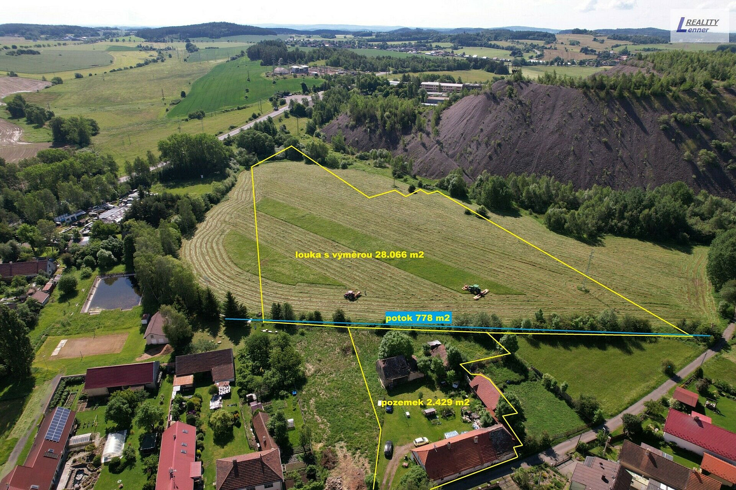 Prodej domu 153 m² s pozemkem 30 495 m² – fotografie 3