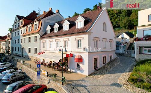 Prodej ubytovacího objektu 533 m², nám. Čsl. armády, Hluboká nad Vltavou, okres České Budějovice