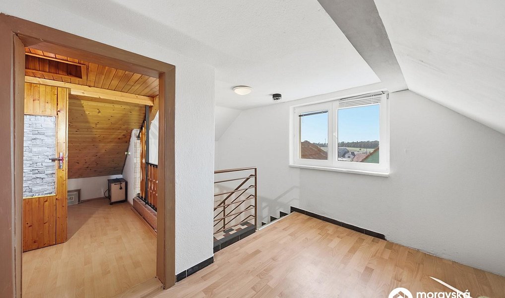 Prodej domu 193 m² s pozemkem 925 m², Zakřany – náhled fotky 16