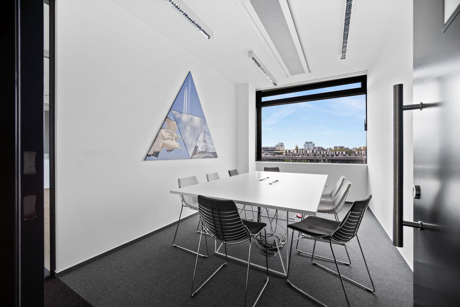 Pronájem kanceláře 673 m² – fotografie 4