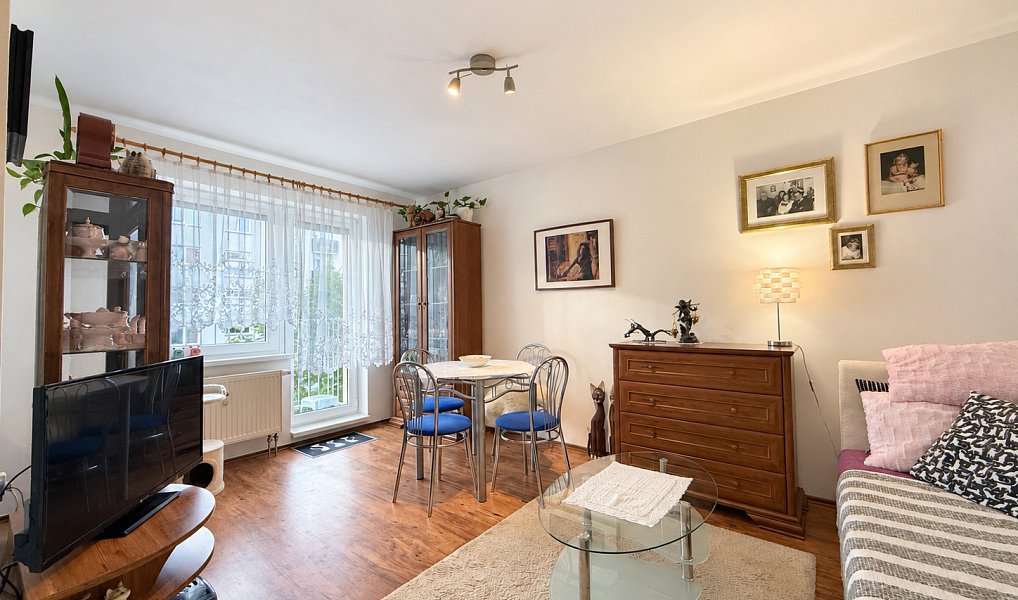 Prodej bytu 3+1 55 m², Milovice – náhled fotky 6