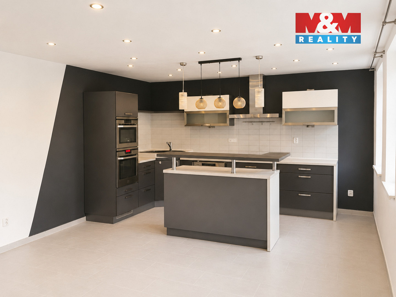 Prodej bytu 2+kk 71 m² – fotografie 3