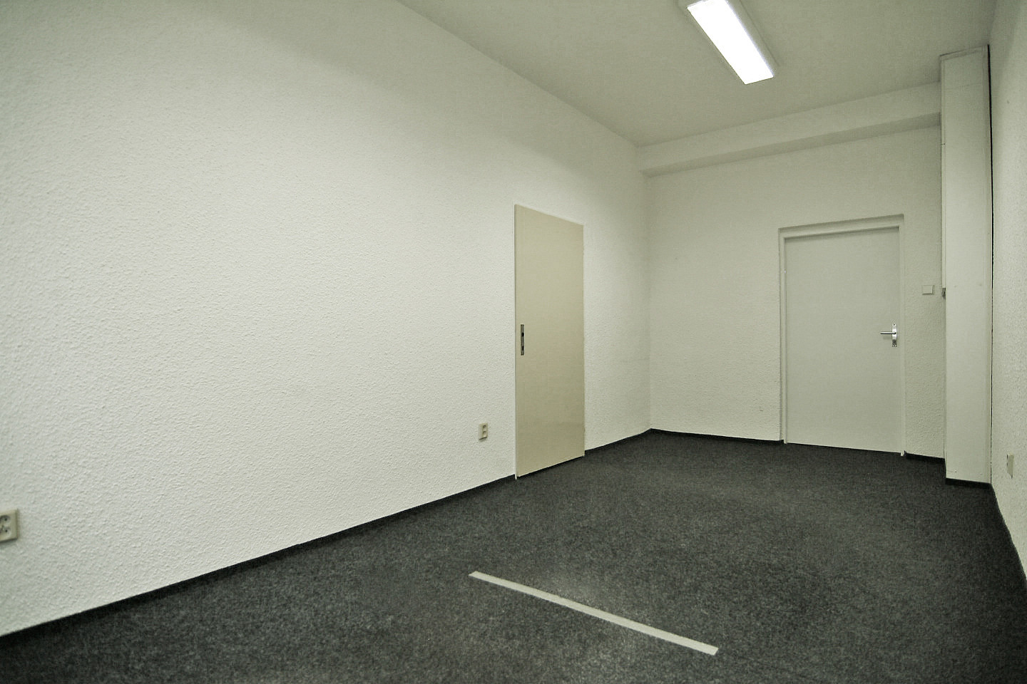 Pronájem kanceláře 18 m² – fotografie 4