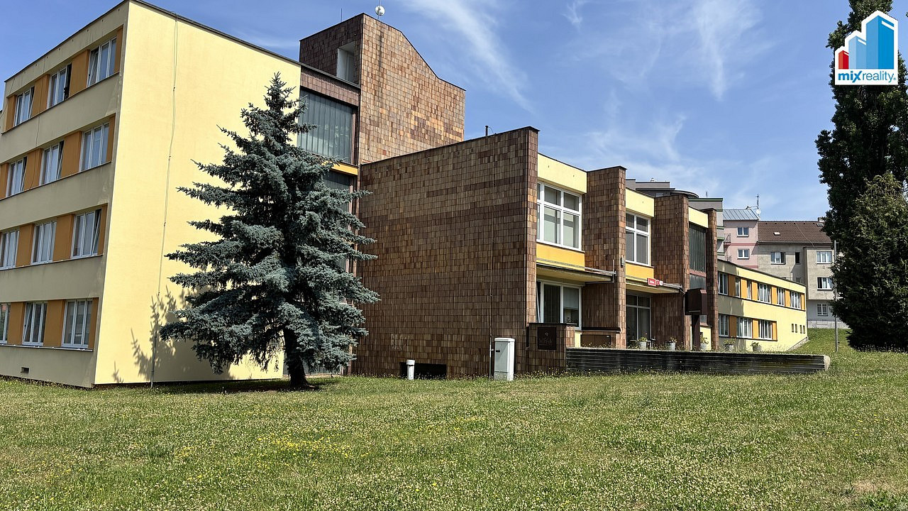 Pronájem kanceláře 27 m² — photo 2