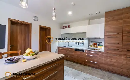 Pronájem pokoje 21 m², Sokolská, Hvozdná, okres Zlín