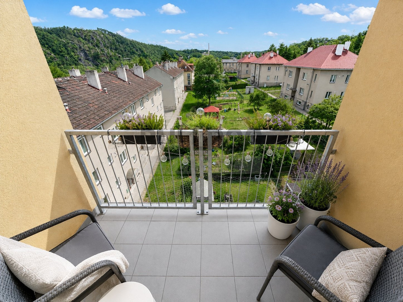 Pronájem bytu 2+kk 48 m²