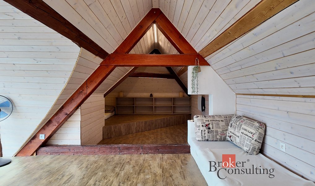 Prodej domu 140 m² s pozemkem 2 166 m², Štítary – náhled fotky 17