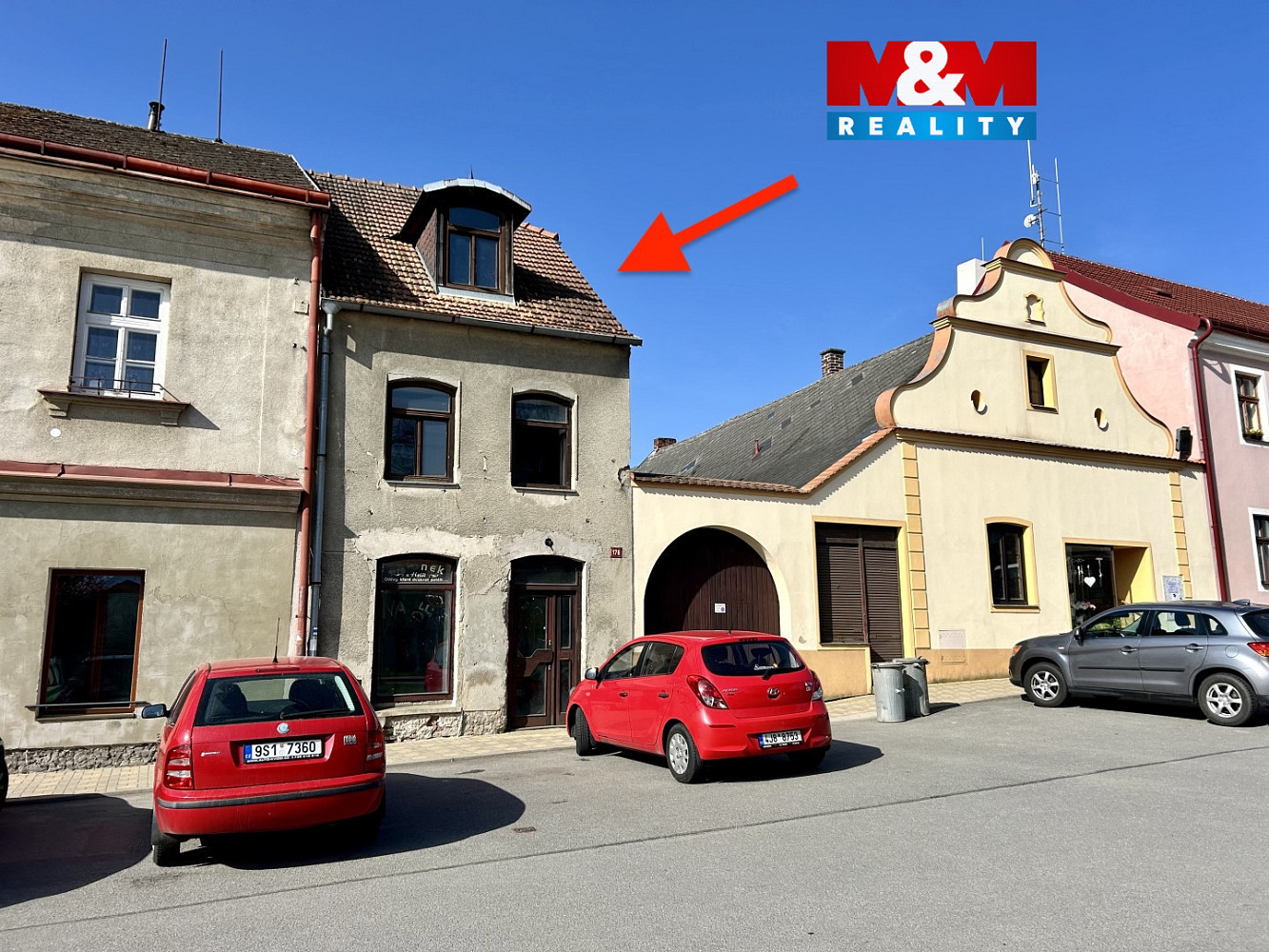 Prodej domu 239 m² s pozemkem 176 m²
