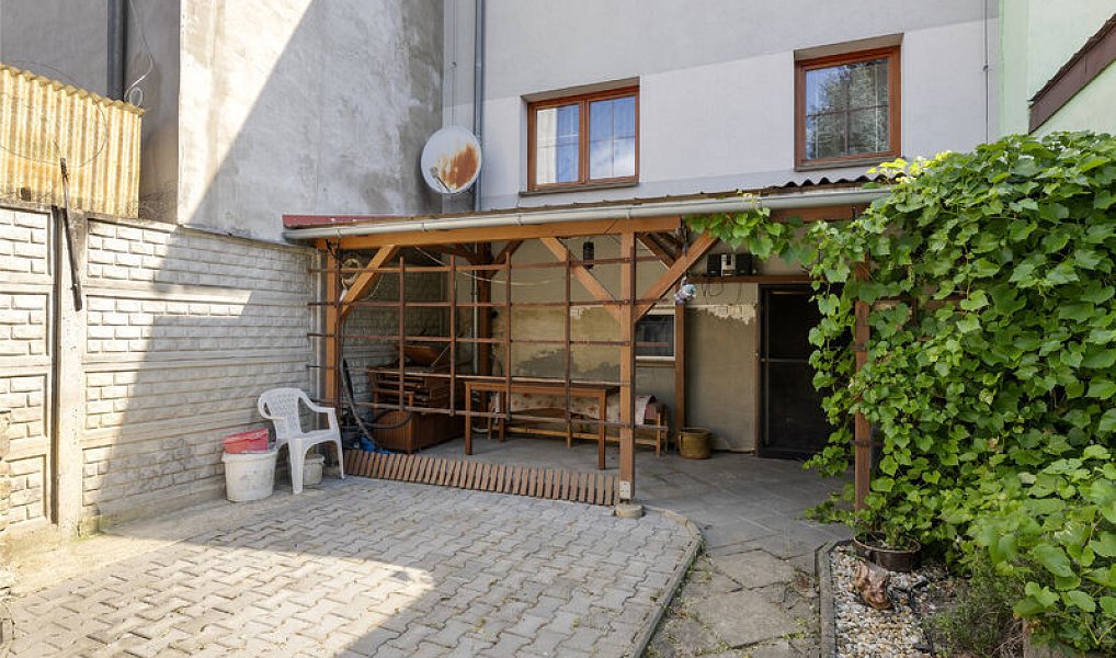 Prodej domu 150 m² s pozemkem 139 m², Rousínov – náhled fotky 12