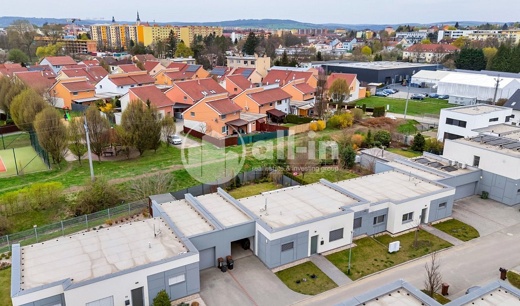 Prodej domu 145 m² s pozemkem 418 m², Vyškov – náhled fotky 27
