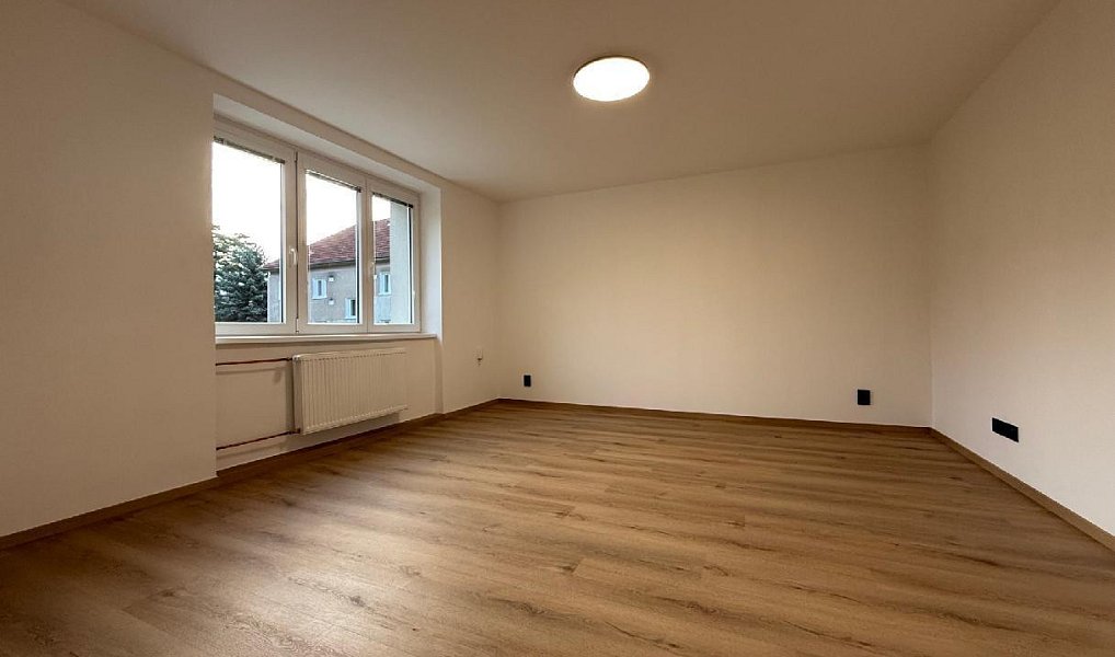 Prodej bytu 3+1 51 m², Meziboří – náhled fotky 4