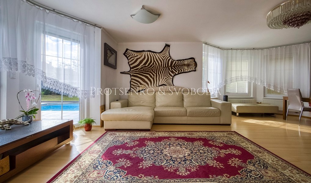Prodej domu 185 m² s pozemkem 920 m², Hostivice – náhled fotky 18