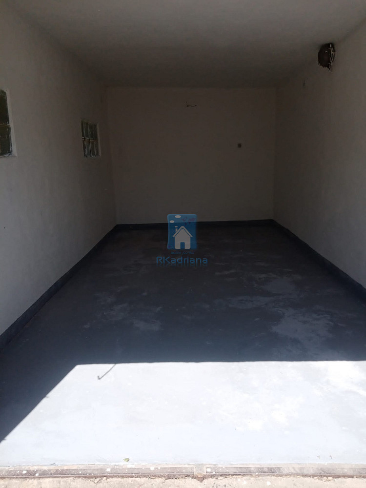 Pronájem garáže, březnice, ulice rožmitálská, 19 m2 — photo 3