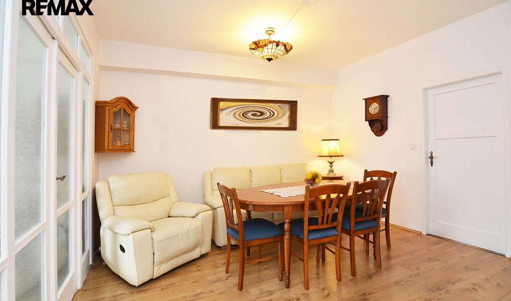Prodej bytu 2+1 70 m², Praha – náhled fotky 2