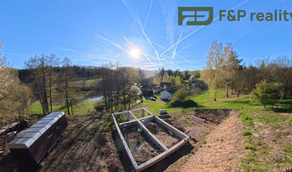 Prodej stavebního pozemku 2 390 m², Číhošť – náhled fotky 11