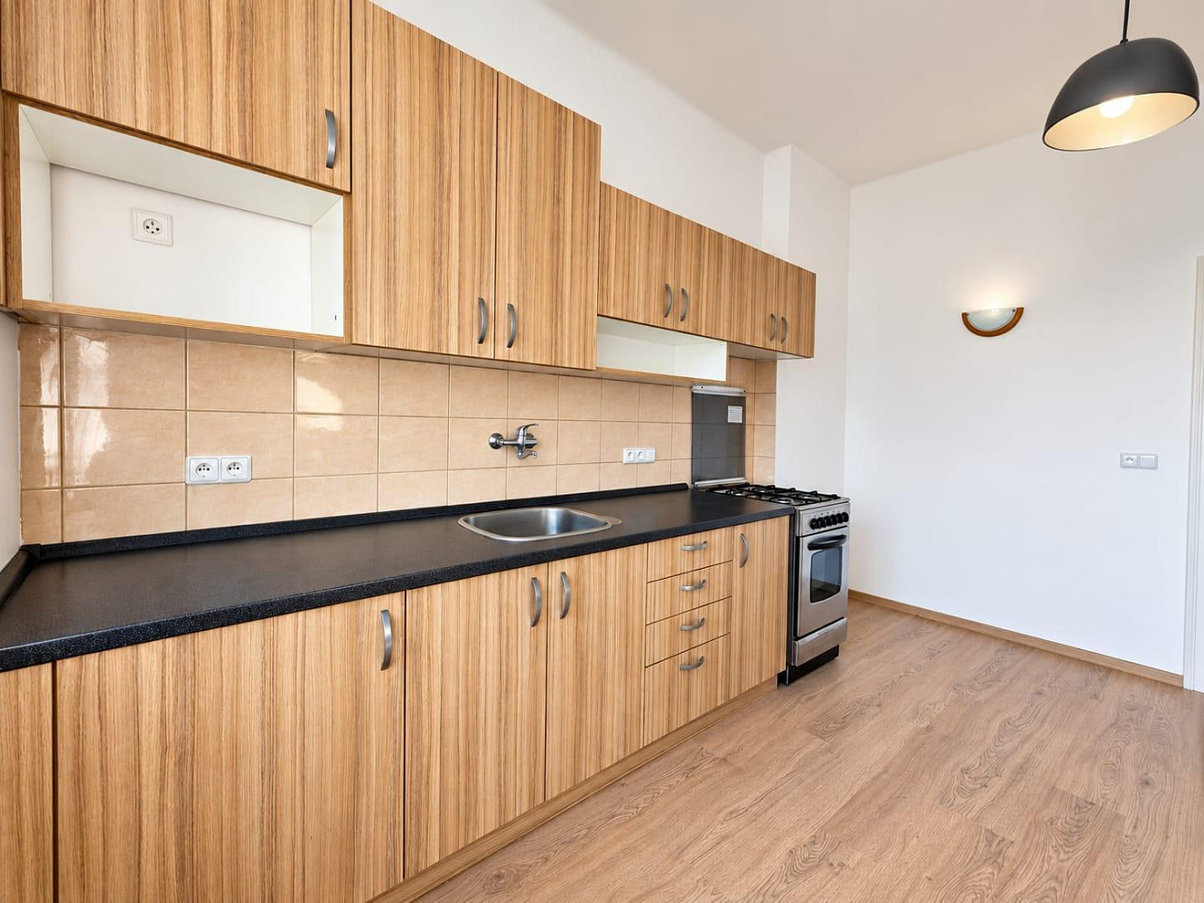 Pronájem bytu 1+1 43 m²