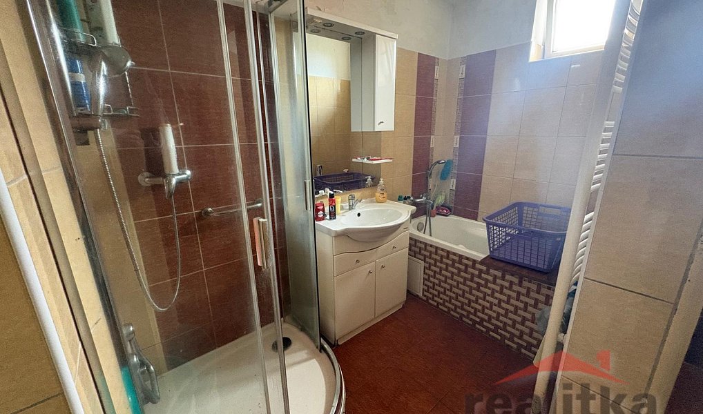 Prodej domu 172 m² s pozemkem 961 m², Opava – náhled fotky 11