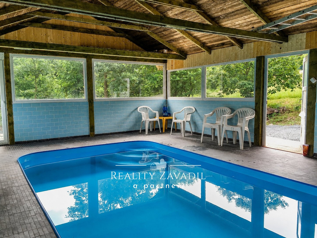 Prodej ubytovacího objektu 322 m² – fotografie 2