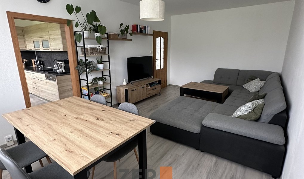 Prodej bytu 3+1 72 m², Rožnov pod Radhoštěm – náhled fotky 12