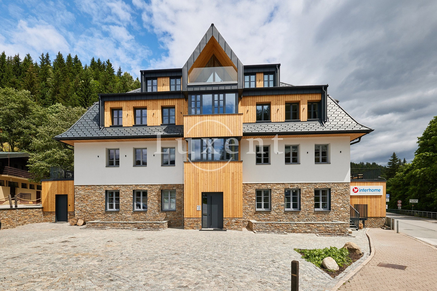 Prodej bytu 1+kk 36 m² — photo 2