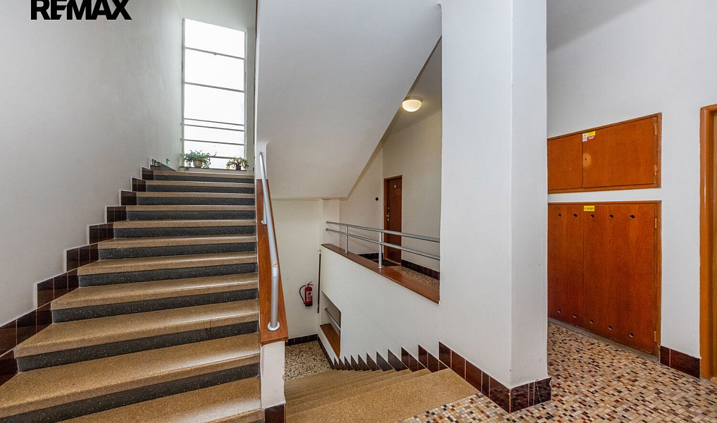 Pronájem bytu 2+1 74 m², Praha – náhled fotky 8