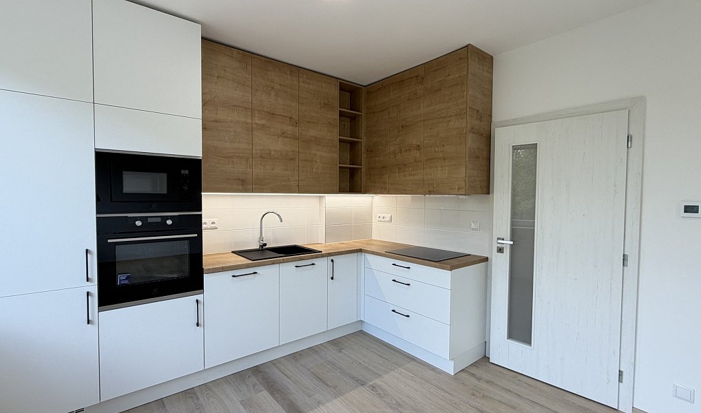 Prodej bytu 3+kk 69 m², Letovice – náhled fotky 2