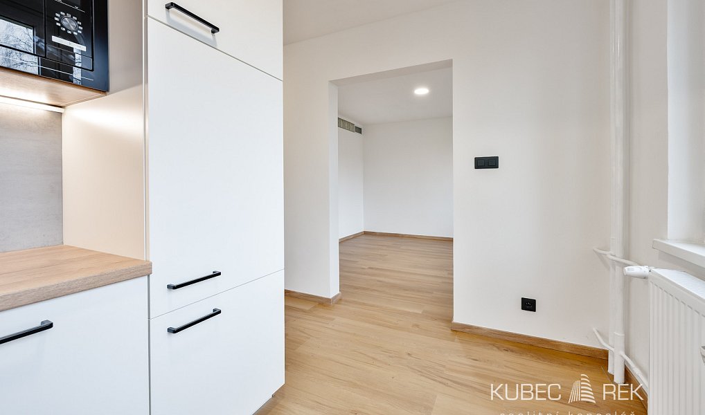 Prodej bytu 3+1 64 m², Pelhřimov – náhled fotky 6