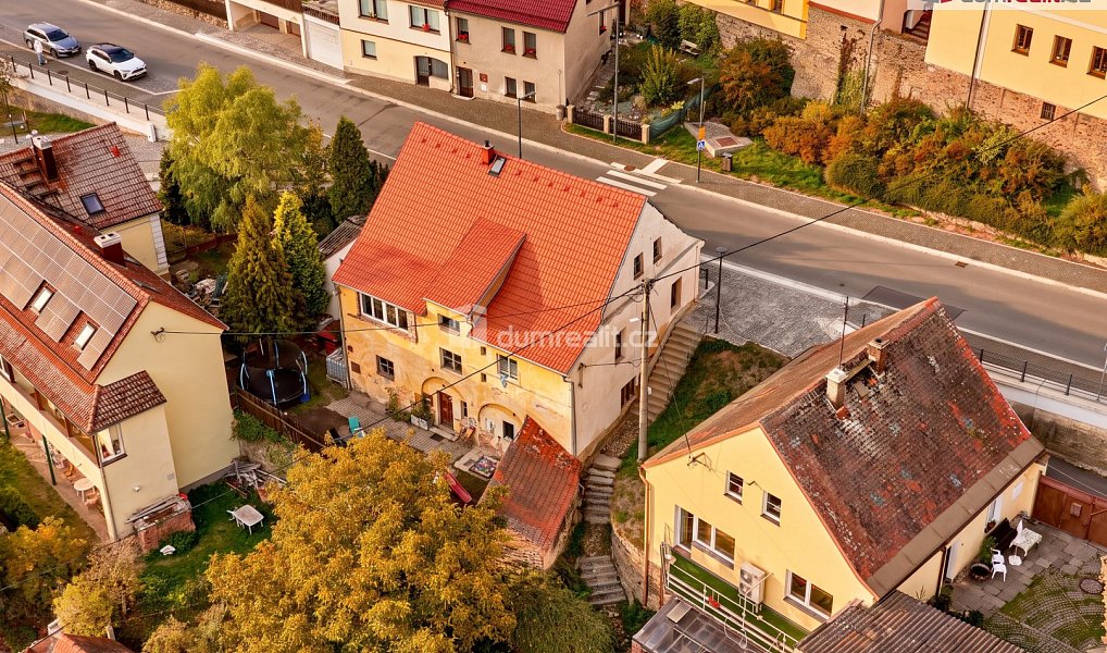 Prodej domu 160 m² s pozemkem 454 m², Stříbro – náhled fotky 2