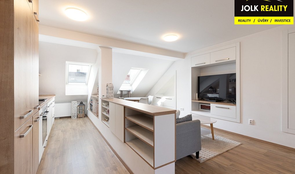 Prodej bytu 3+kk 74 m², Opava – náhled fotky 2