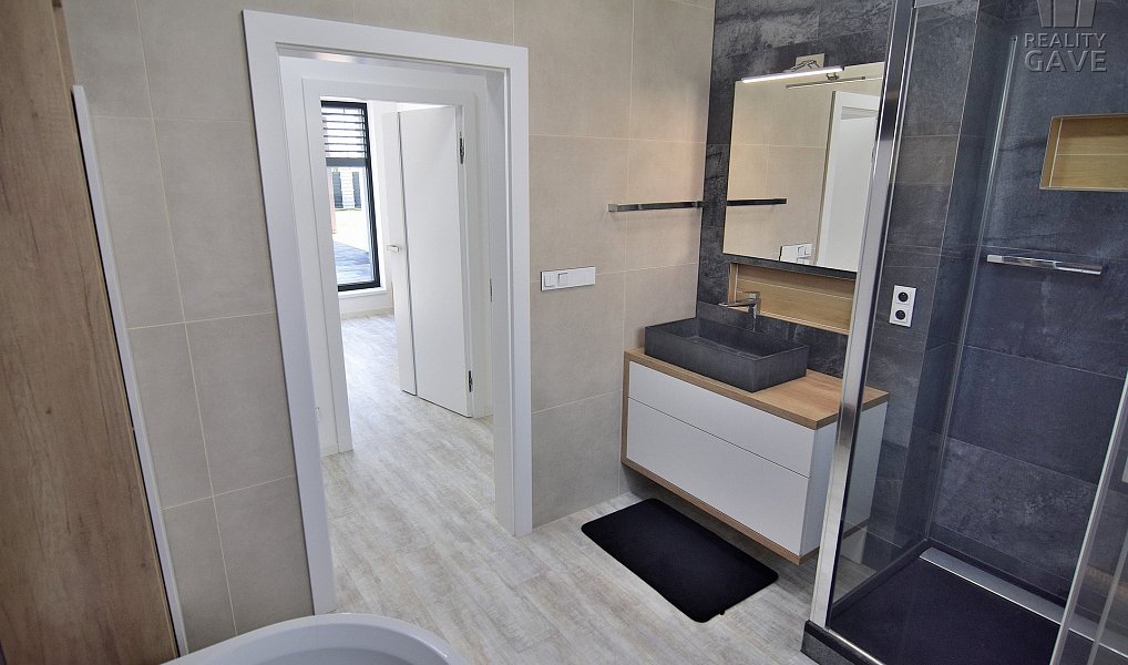 Prodej domu 134 m² s pozemkem 747 m², Krupka – náhled fotky 27