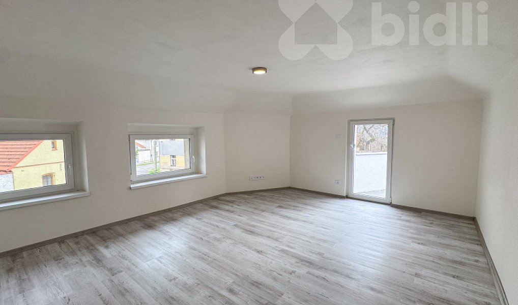 Prodej domu 145 m² s pozemkem 150 m², Evaň – náhled fotky 15