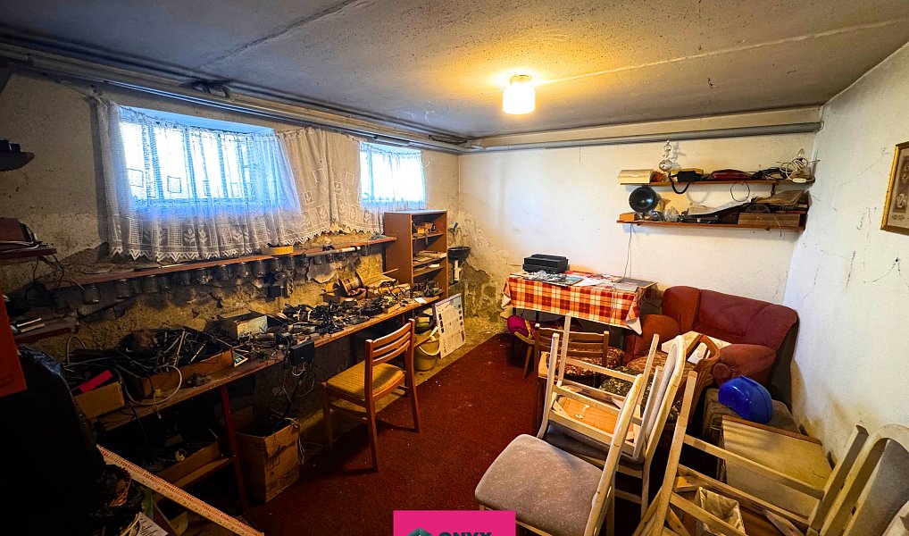 Prodej domu 214 m² s pozemkem 435 m², Rousínov – náhled fotky 19
