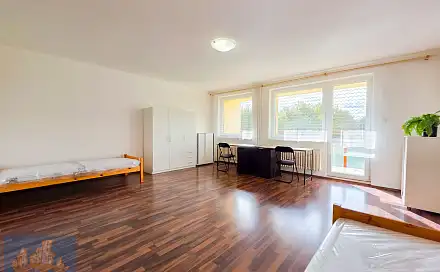 Pronájem pokoje 30 m², Jestřebická, Praha 8 - Čimice