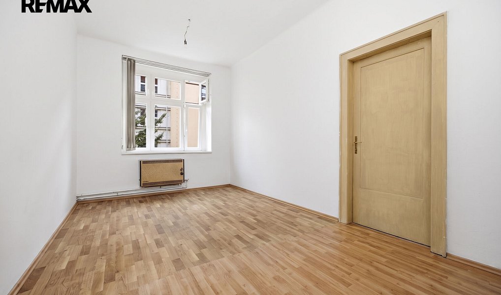 Prodej bytu 1+1 59 m², Praha – náhled fotky 2