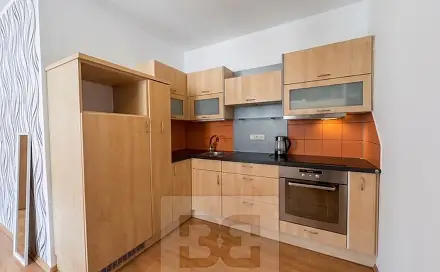 Pronájem bytu 1+kk 33 m²