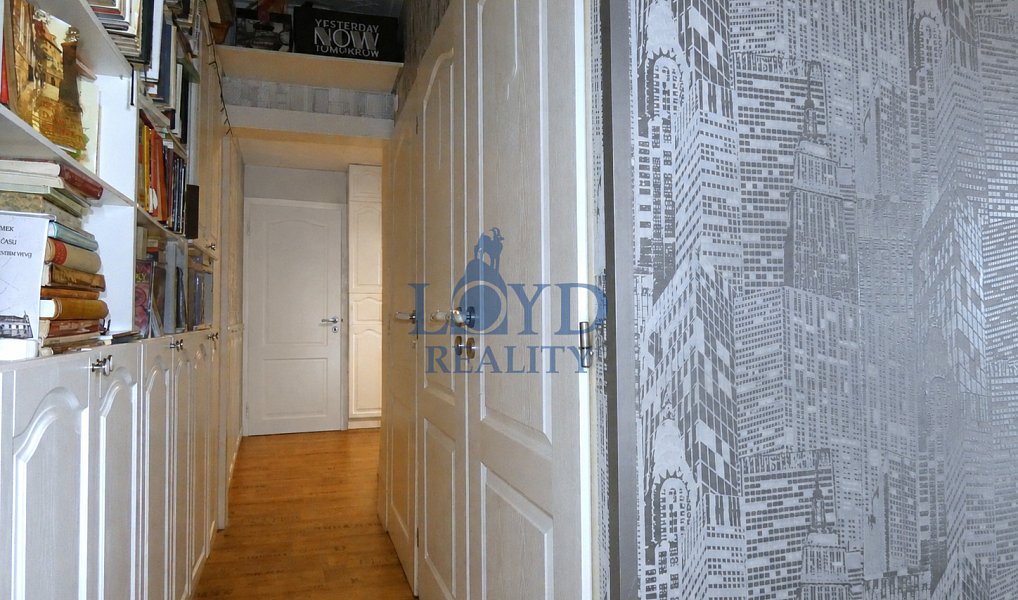Prodej bytu 5+kk 96 m², Karlovy Vary – náhled fotky 17