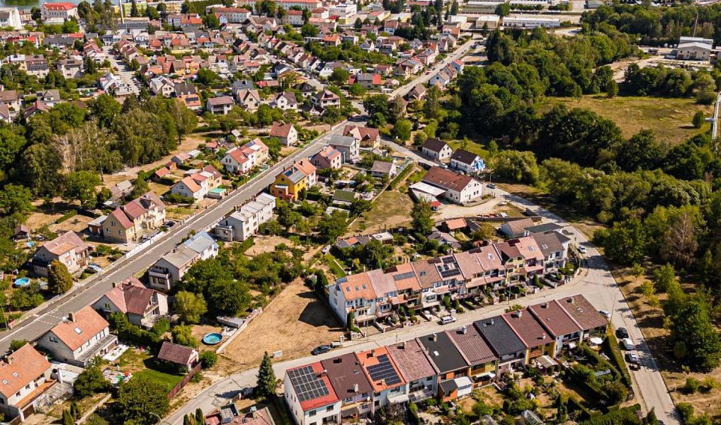 Prodej stavebního pozemku 739 m², Jindřichův Hradec – náhled fotky 15