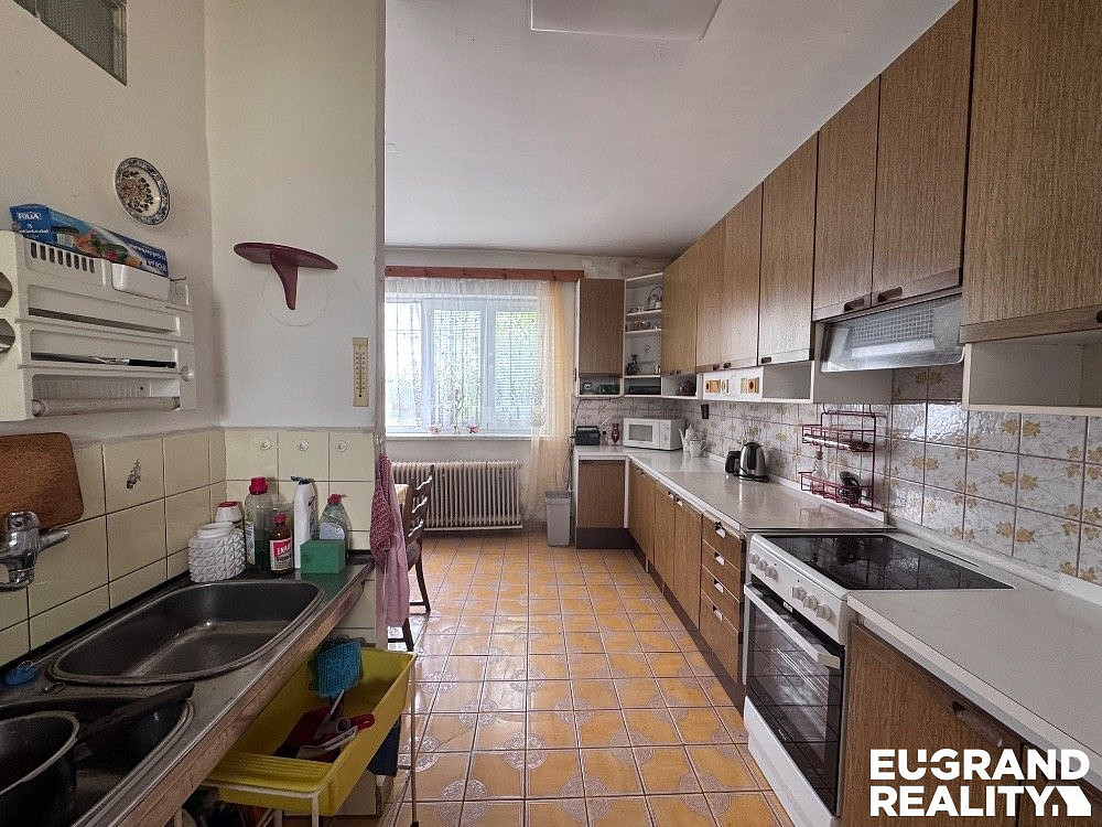 Prodej domu 197 m² s pozemkem 1 290 m² – fotografie 5