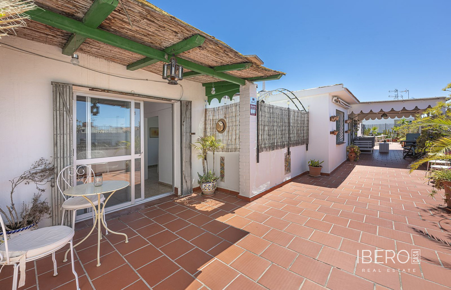Piso 7+kk – Marbella, Salto del Agua - Vista 3