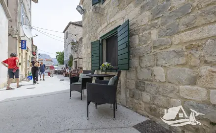 Prodej domu 100 m² s pozemkem 55 m², Kaštel Stari, Chorvatsko