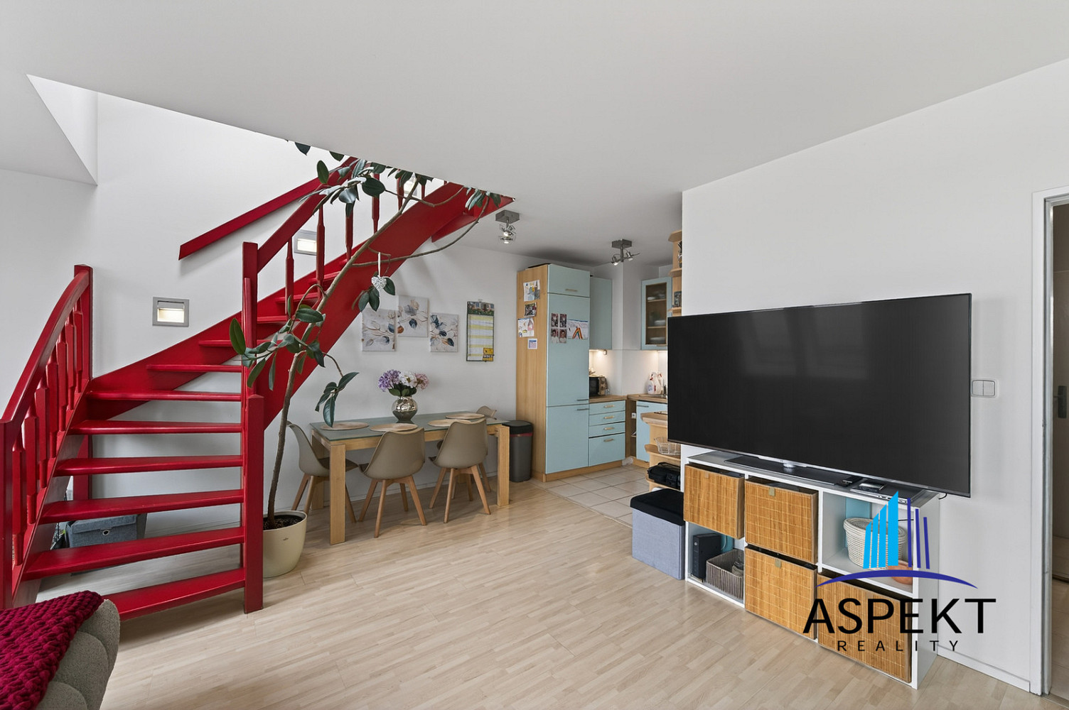 Prodej bytu 4+kk 94 m² — photo 3