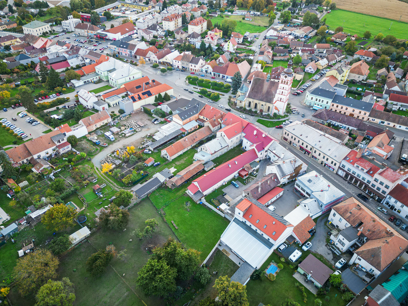Prodej domu 700 m² s pozemkem 4 338 m²