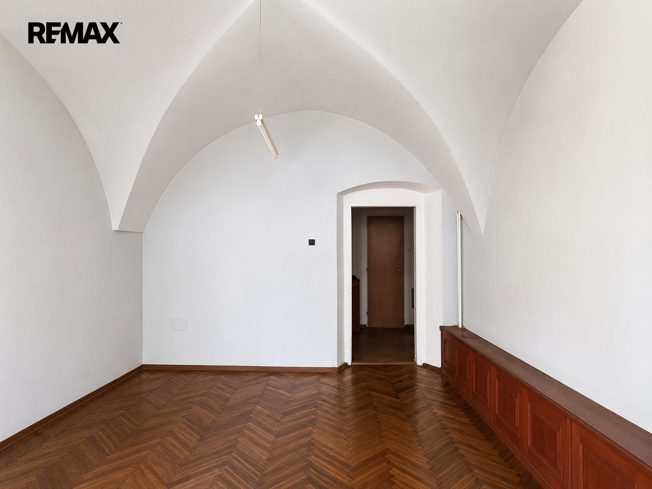 Prodej domu 350 m² s pozemkem 165 m² – fotografie 3