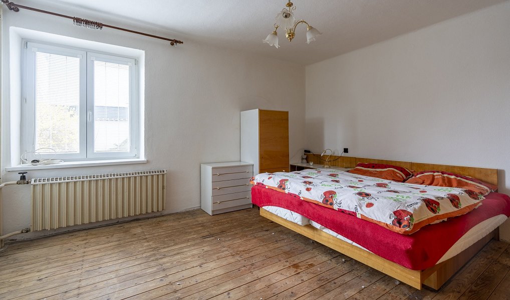 Prodej domu 305 m² s pozemkem 1 002 m², Jihlava – náhled fotky 11