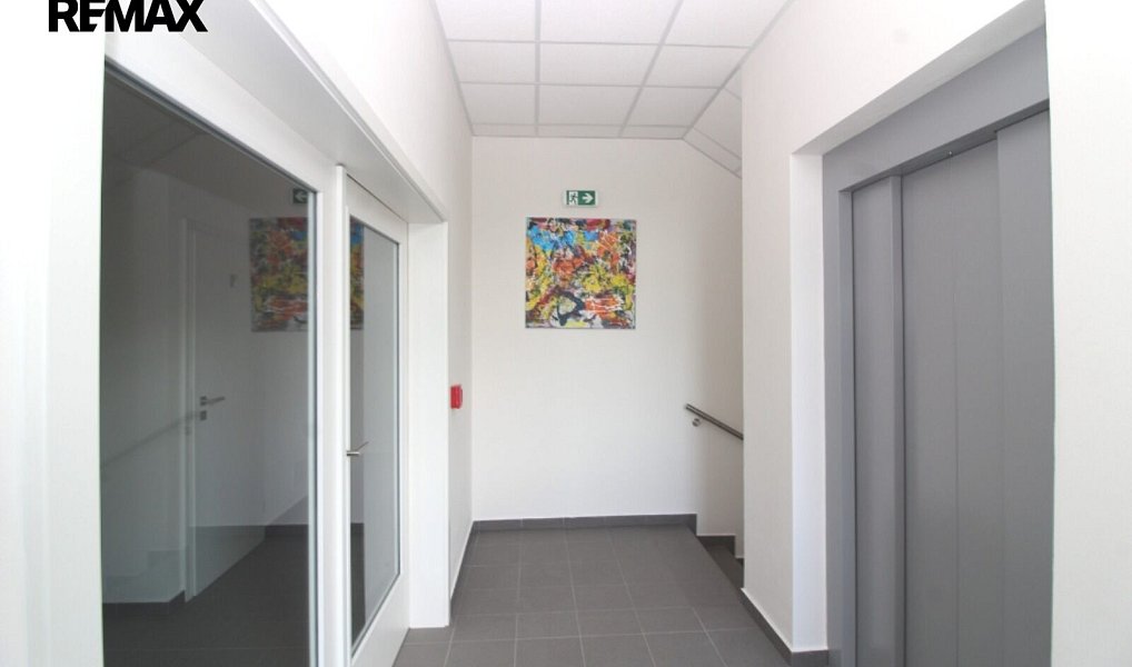 Pronájem komerčního objektu (jiného typu) 49 m², Praha – náhled fotky 15