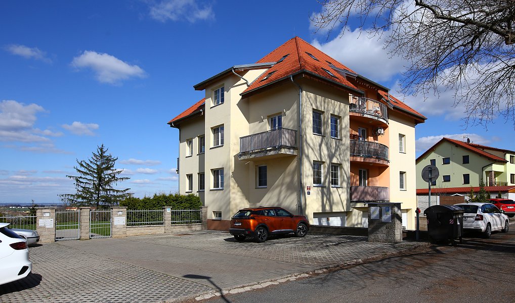 Prodej bytu 2+kk 54 m², Praha – náhled fotky 2