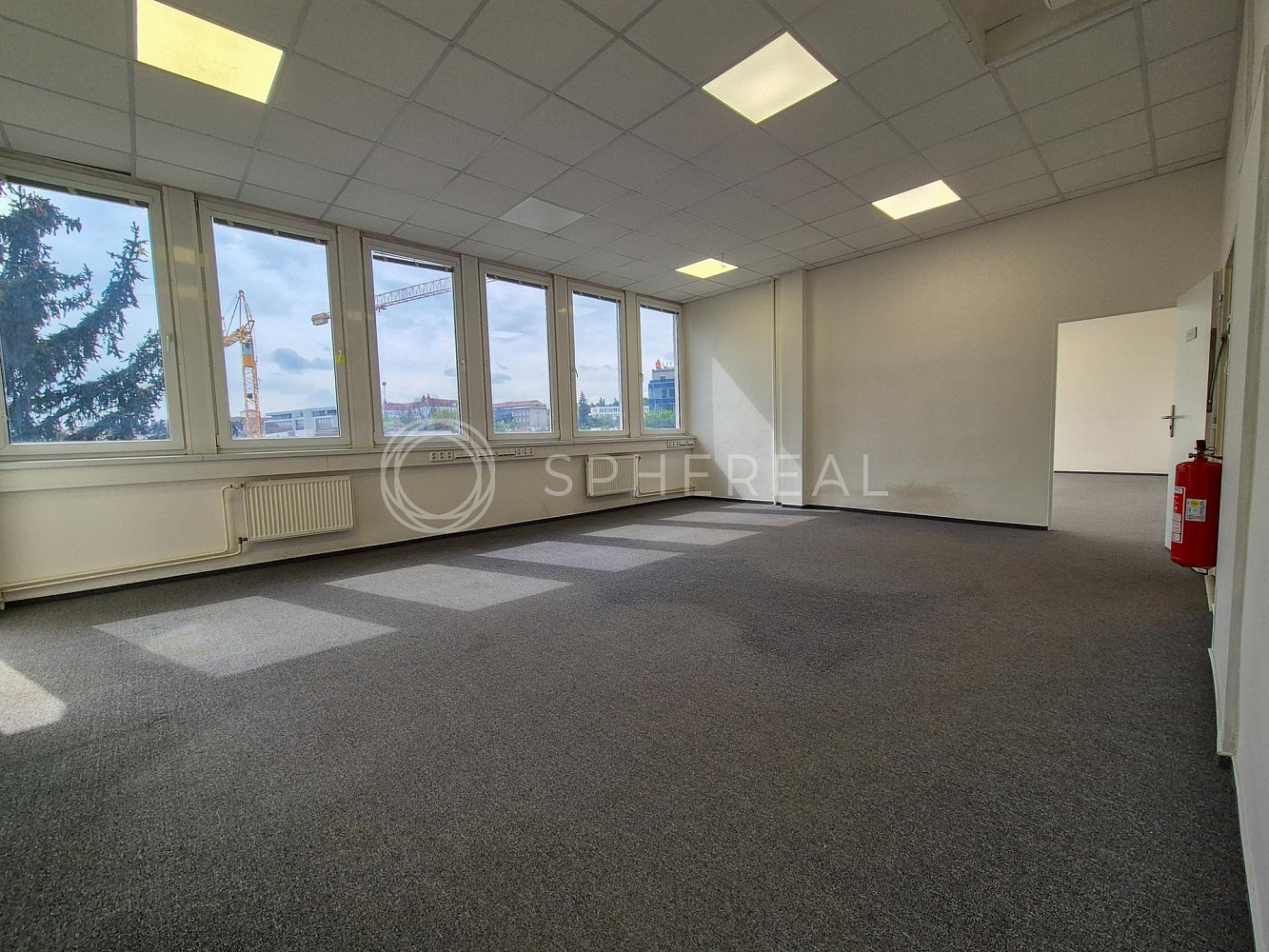Pronájem kanceláře 91 m² — photo 4
